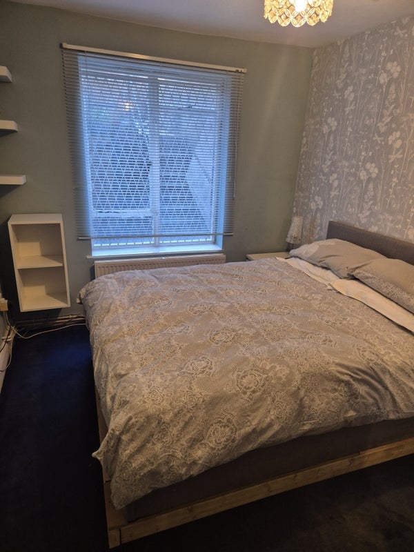 Room Cambridge Gardens in Greater London