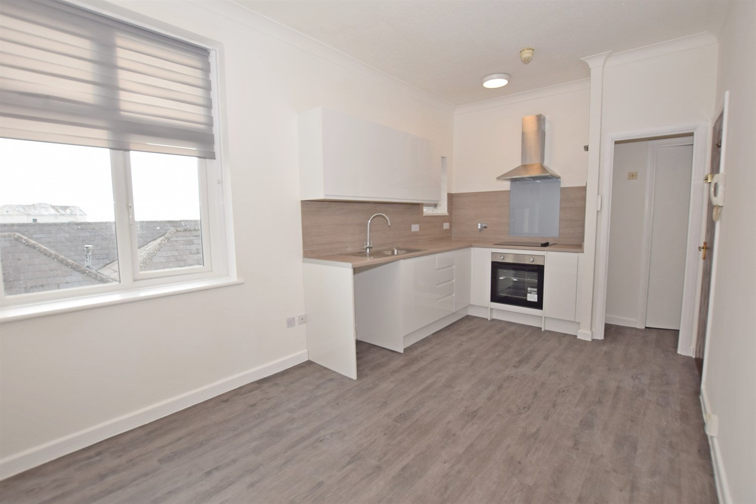 Flat The Steyne in Arun