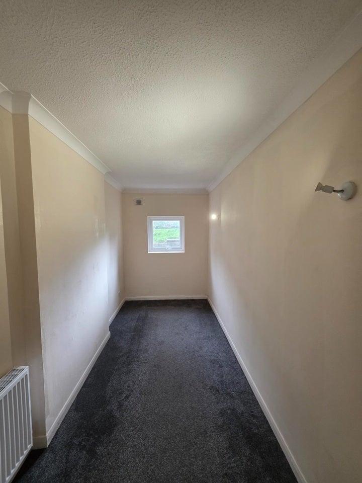 Flat Blackwater Road in Eastbourne