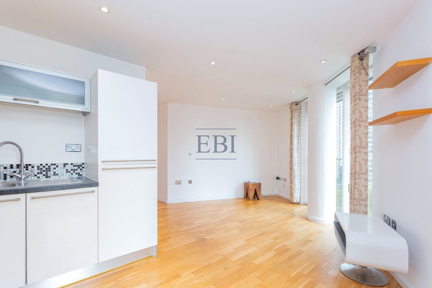 Flat Millharbour in Greater London