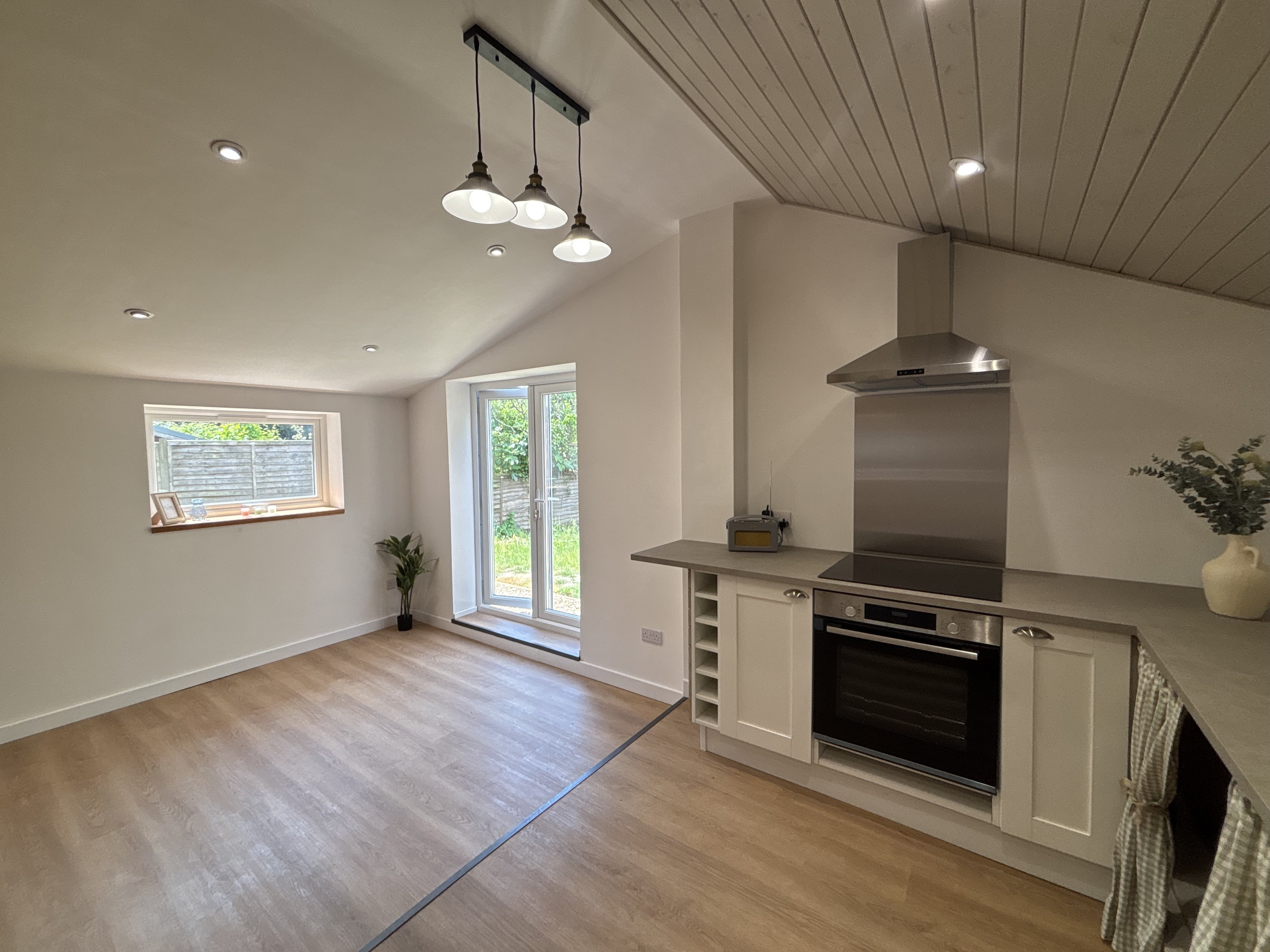 Flat Chequers Lane in North Crawley