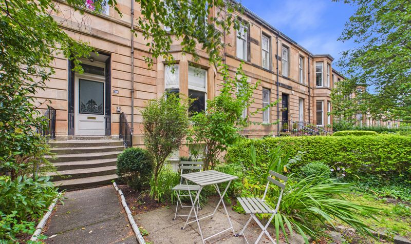 Flat Marywood Square in Glasgow