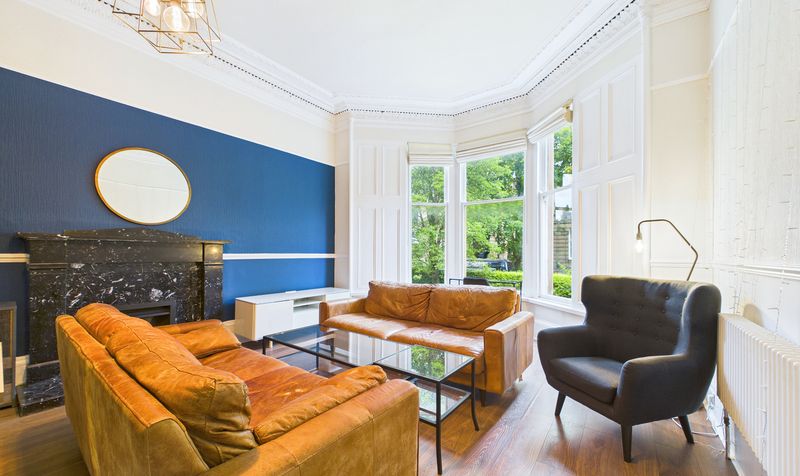 Flat Marywood Square in Glasgow