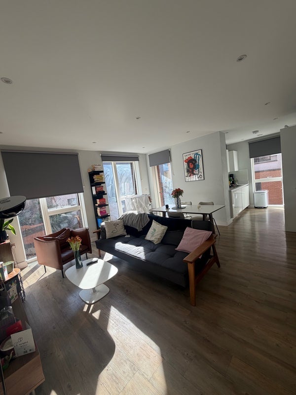 Room Martel Place in Greater London