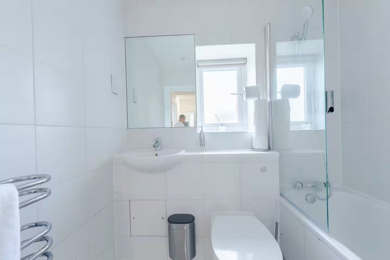 Flat King's Terrace in Greater London