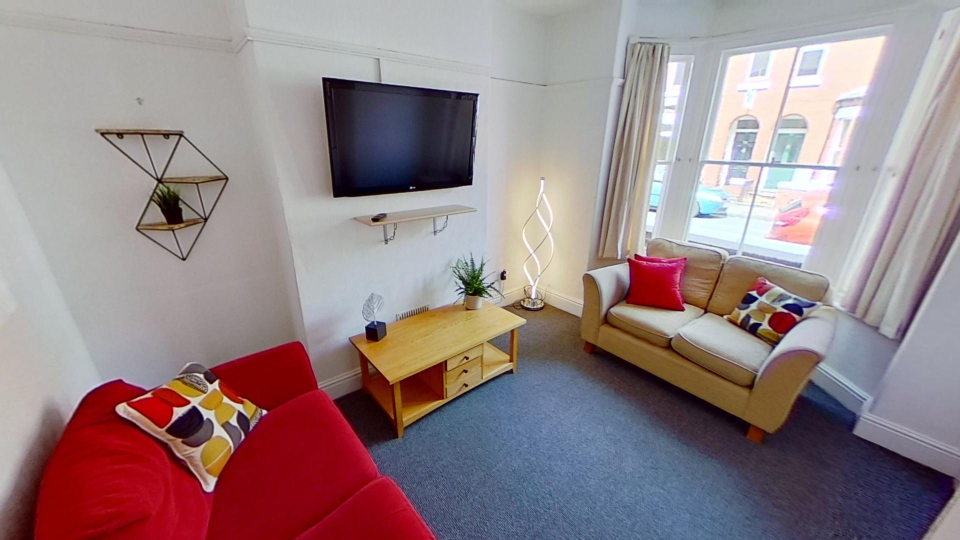 Room Salisbury Street in Chester