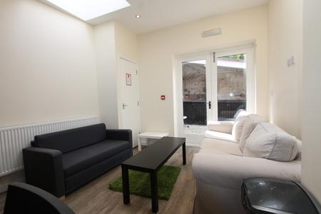 Room Clarendon Street in Royal Leamington Spa