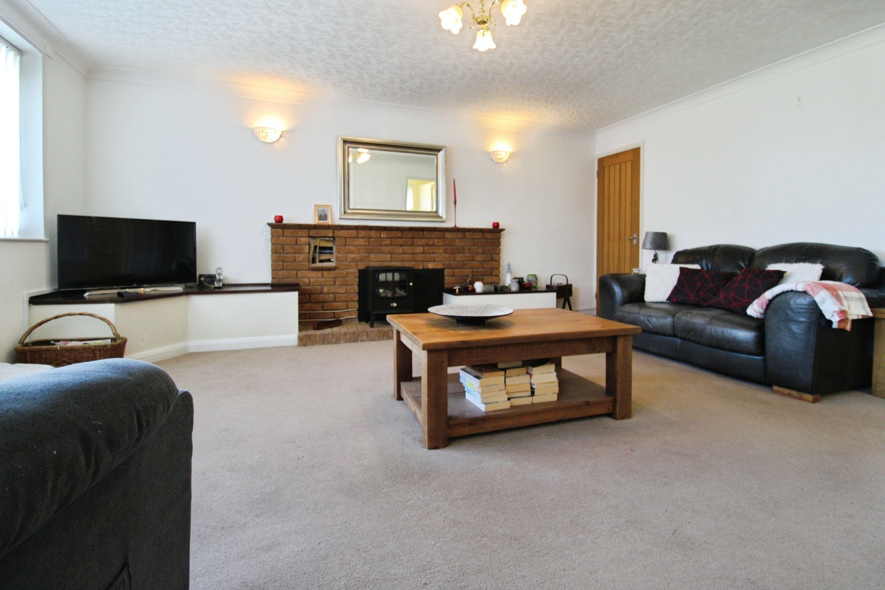 Flat Stonehill Drive in Harborough