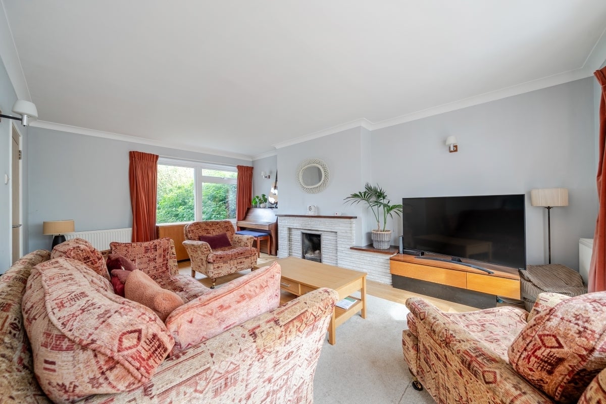 House Fishersdene in Elmbridge