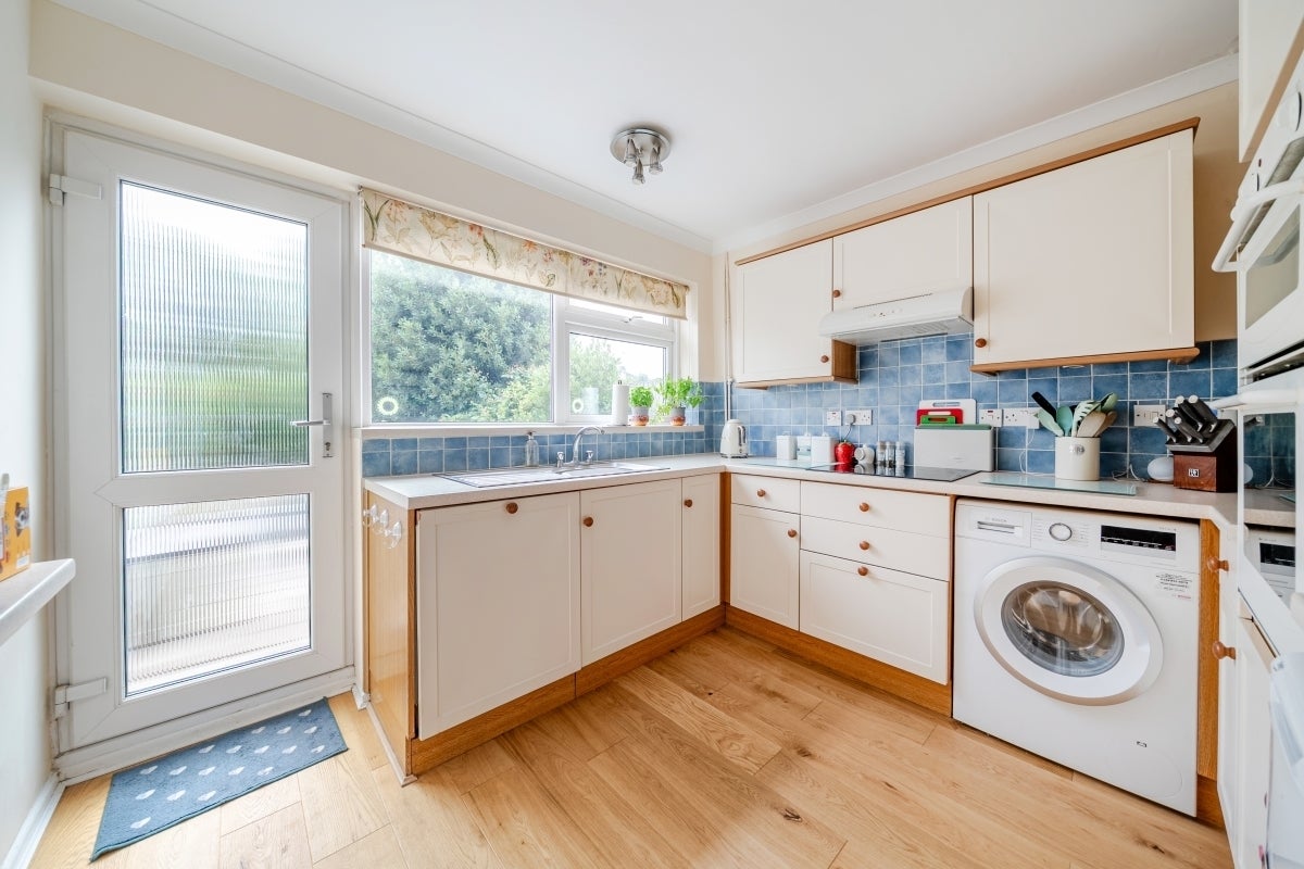 House Fishersdene in Elmbridge