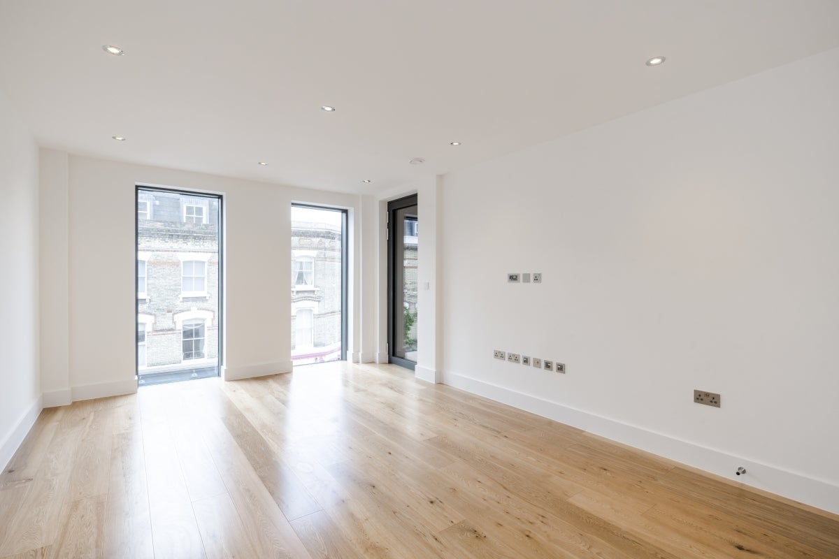 Flat Faraday Road in Greater London