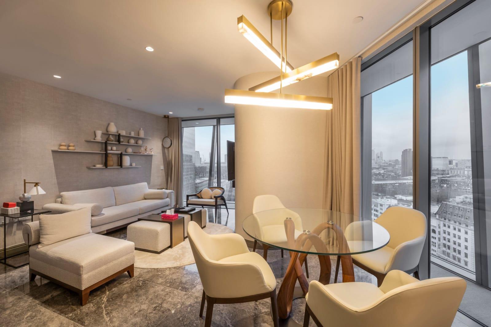 Flat Blackfriars Road in Greater London