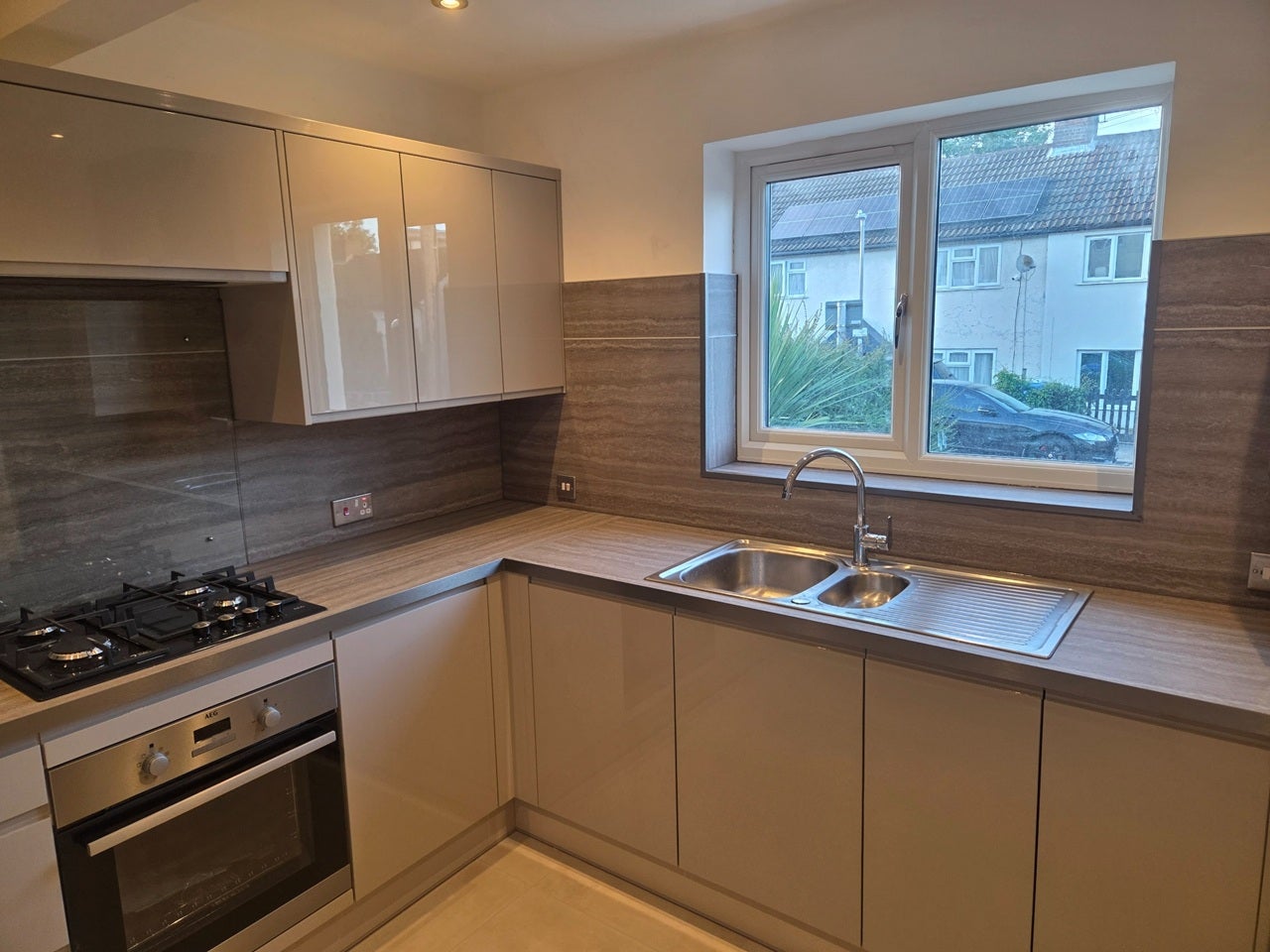 House Wendover Street in High Wycombe