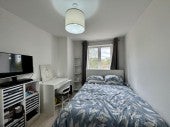 Flat Oldfield Road in Maidenhead