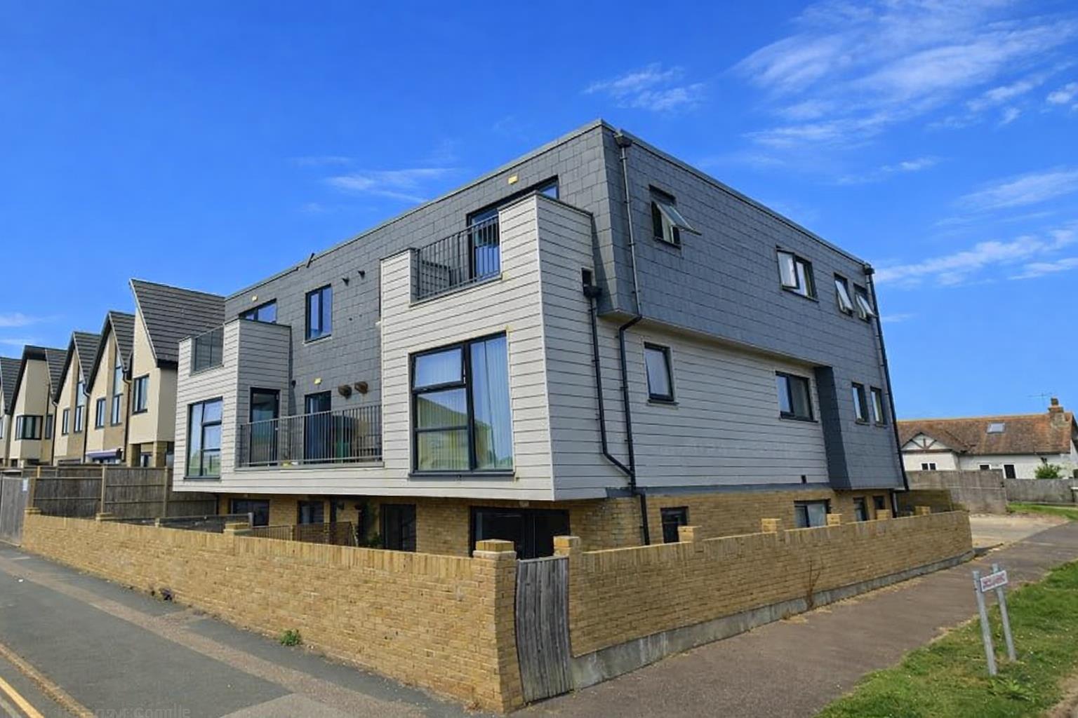 Flat The Promenade in Peacehaven