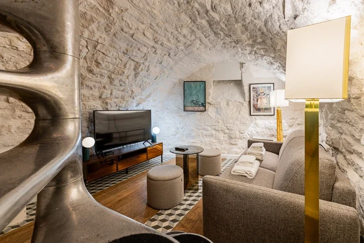 Appartement Rue des Tournelles à Paris