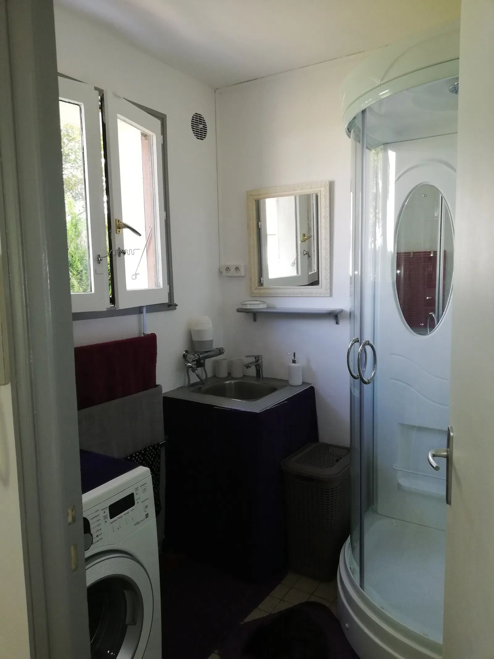 Room Route Le Bourg in Chaveignes