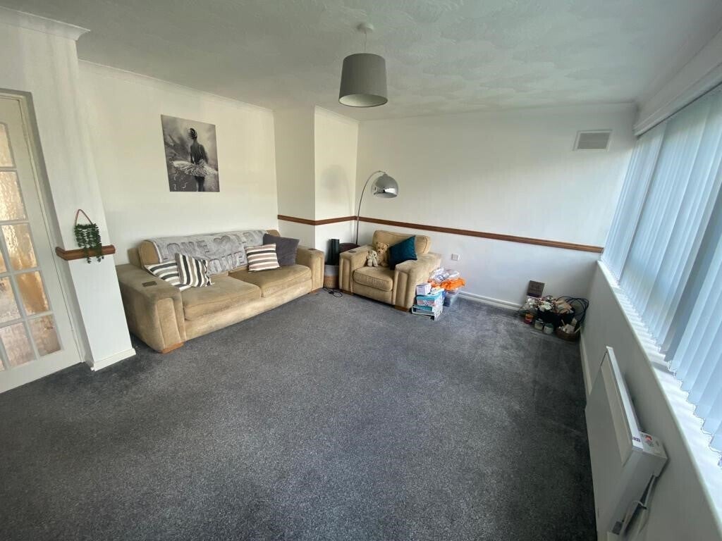 Flat Kingston Court in Birmingham