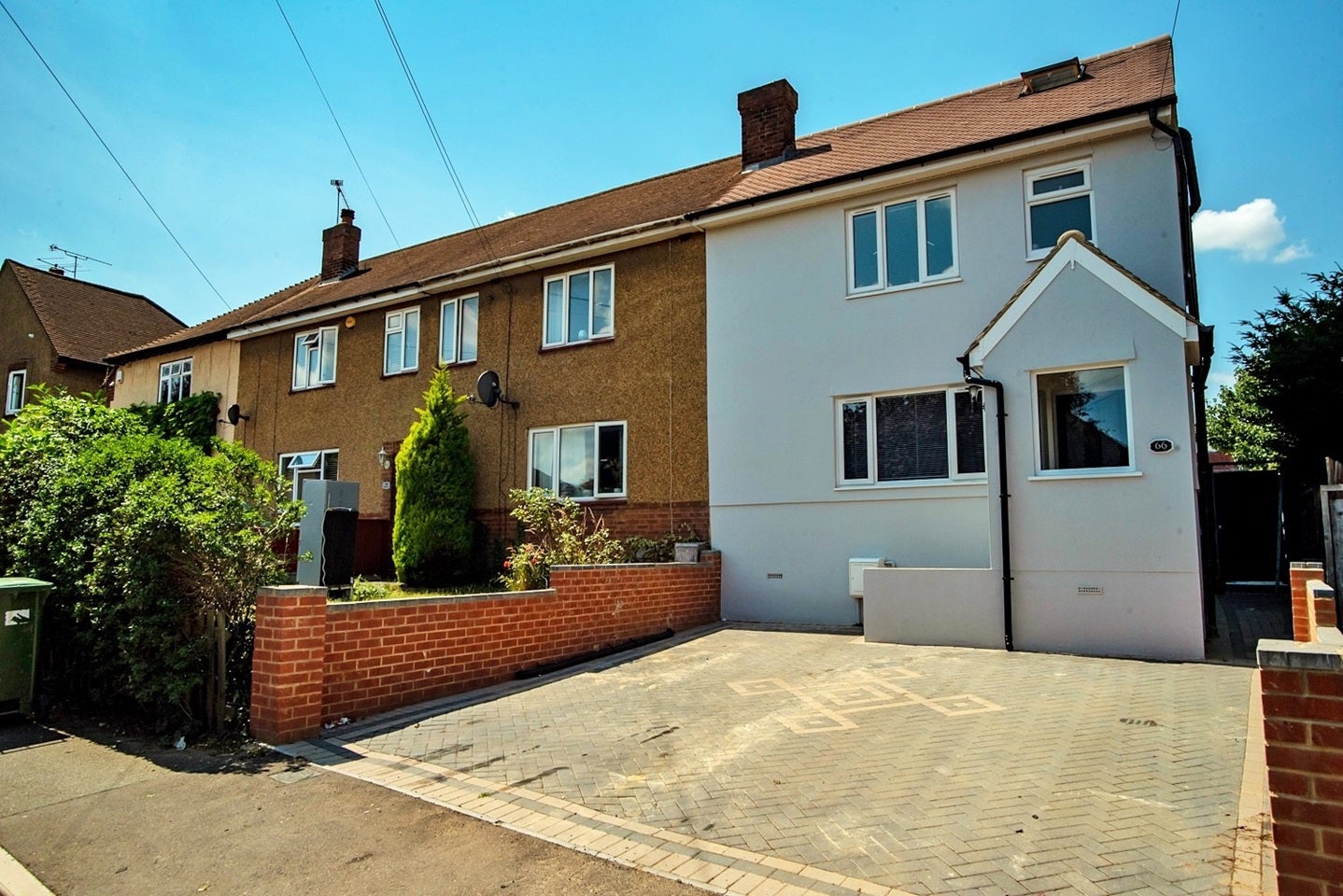 Room Ridge Way in Greater London