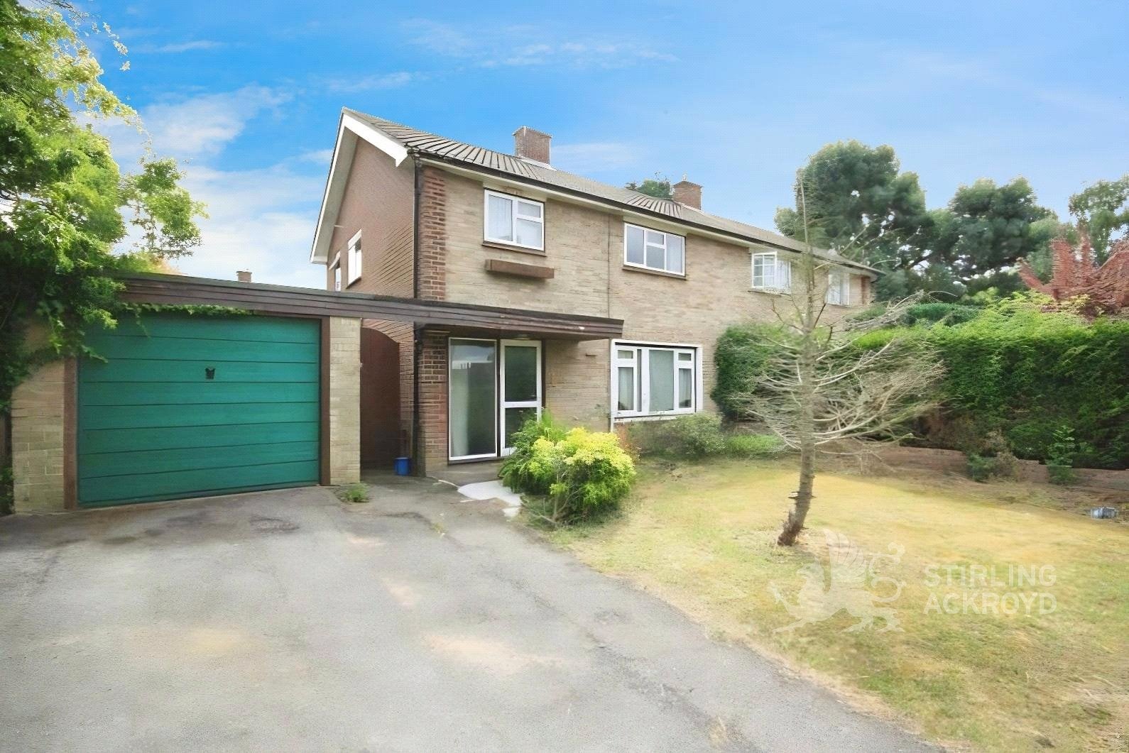 Flat Hunts Close in Guildford