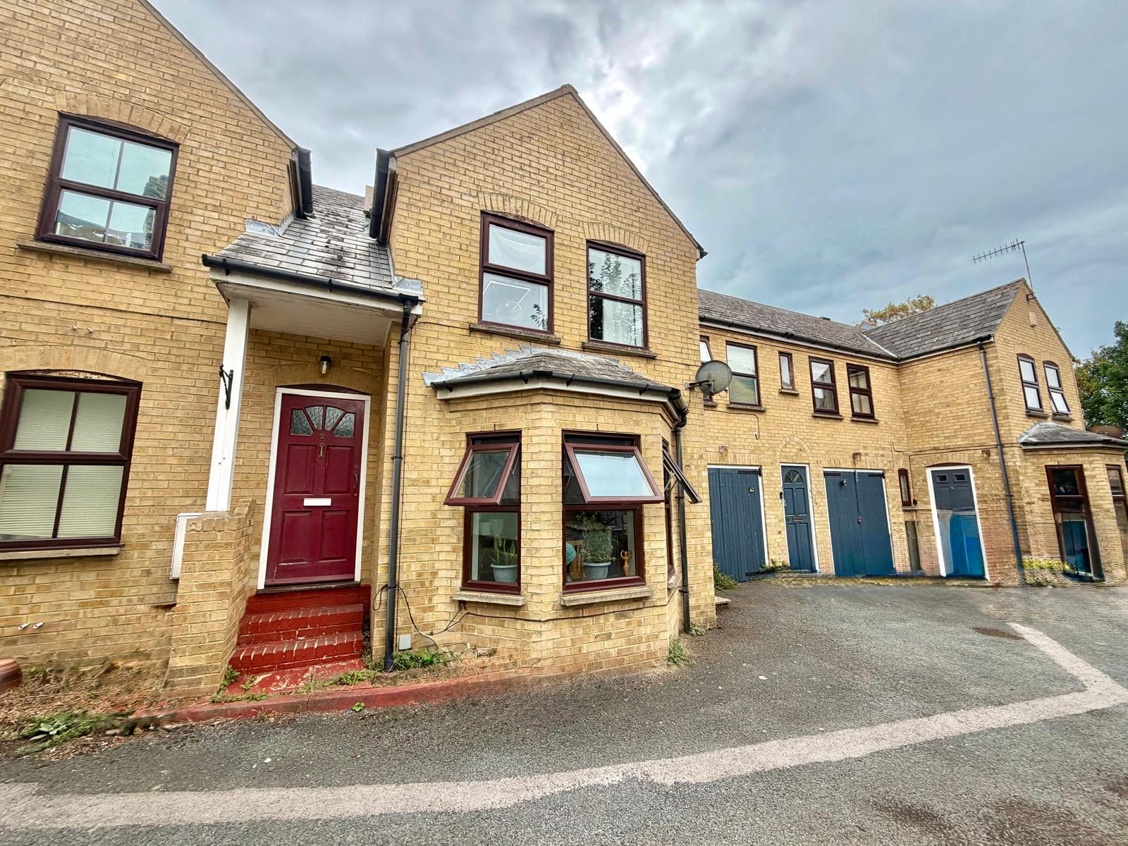 Flat Albion Road in Thanet