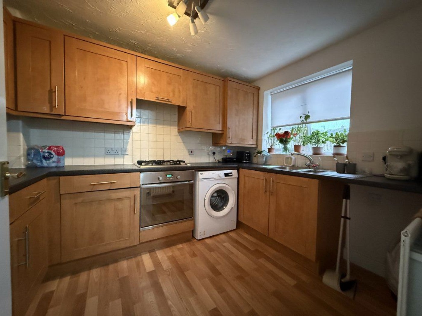 Flat Violet Close in Corby
