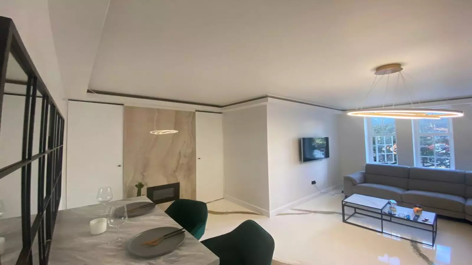 Flat Finchley Road in Greater London
