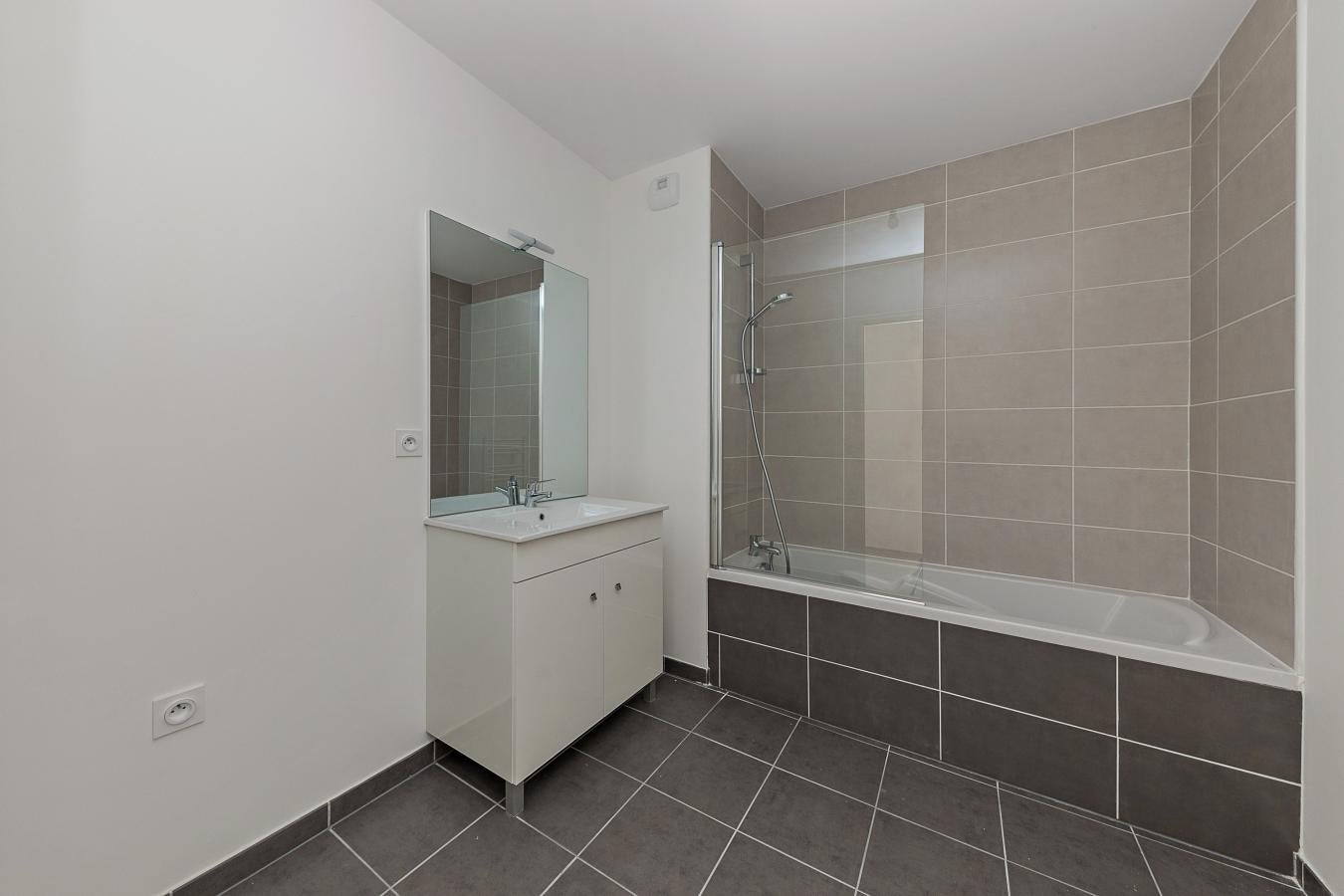 Flat Rue Ferdinand Aoustin in Darnétal
