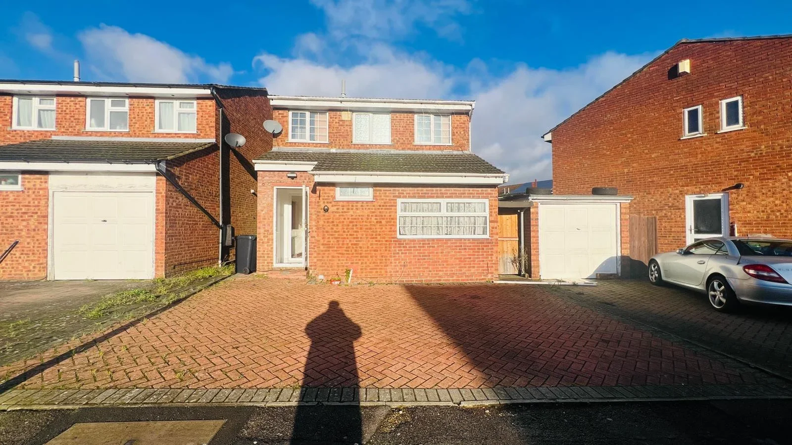 House Dunsmore Road in Luton