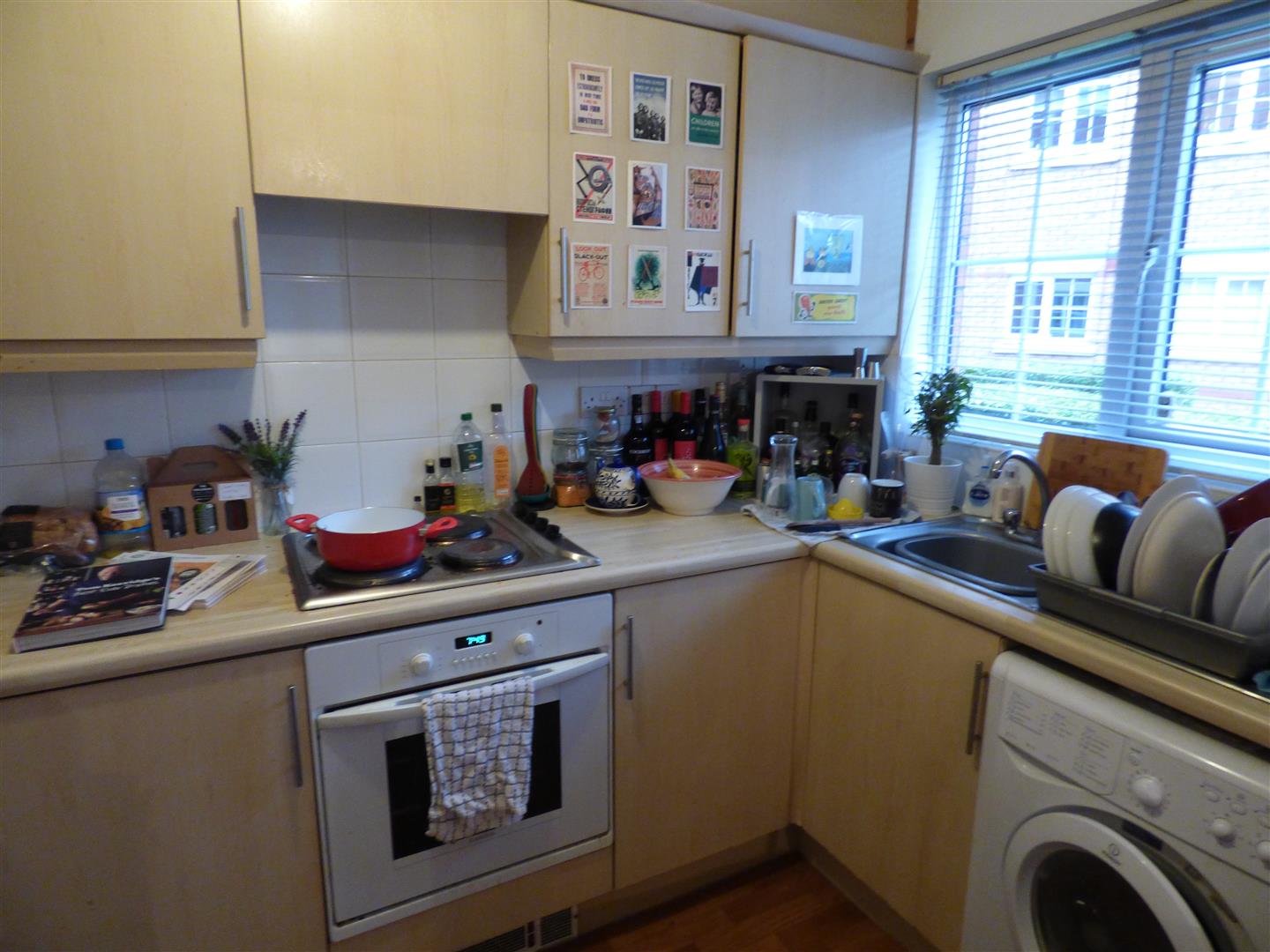 Flat Chelsfield Grove in Manchester