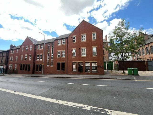 Flat Derby Road in Nottingham
