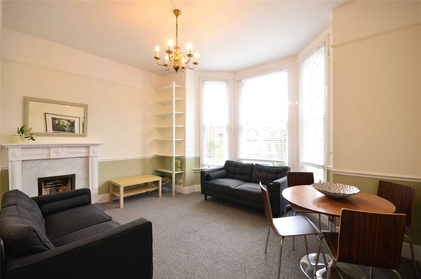 Flat Palatine Road in Manchester