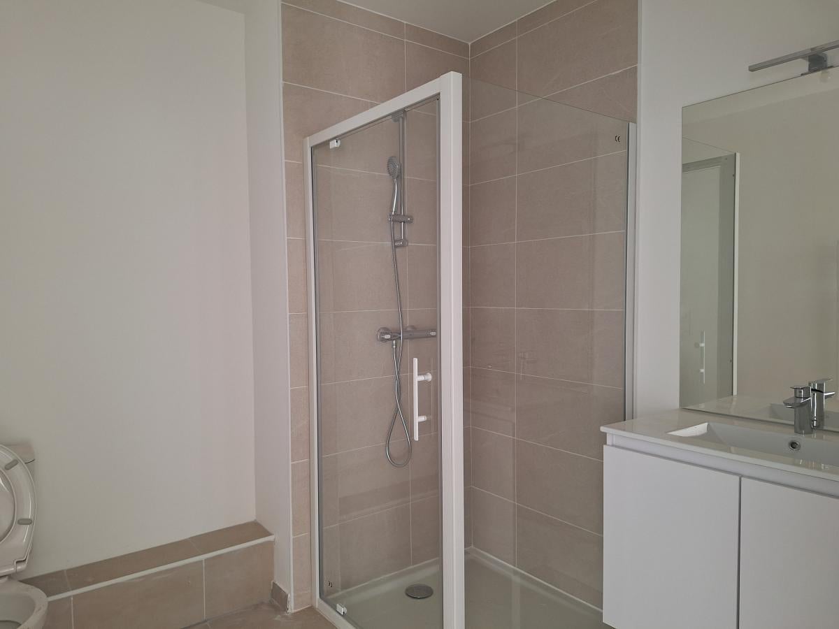 Appartement Lotissement Bain à Draguignan