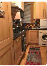 Room Parkhead Avenue in City of Edinburgh