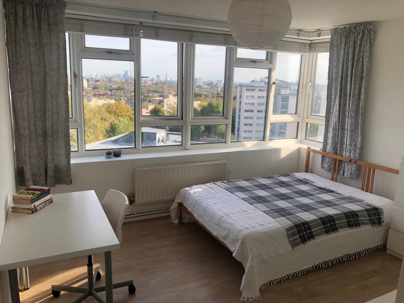 Room Windmill Court in Greater London