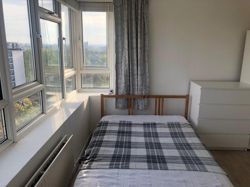 Room Windmill Court in Greater London