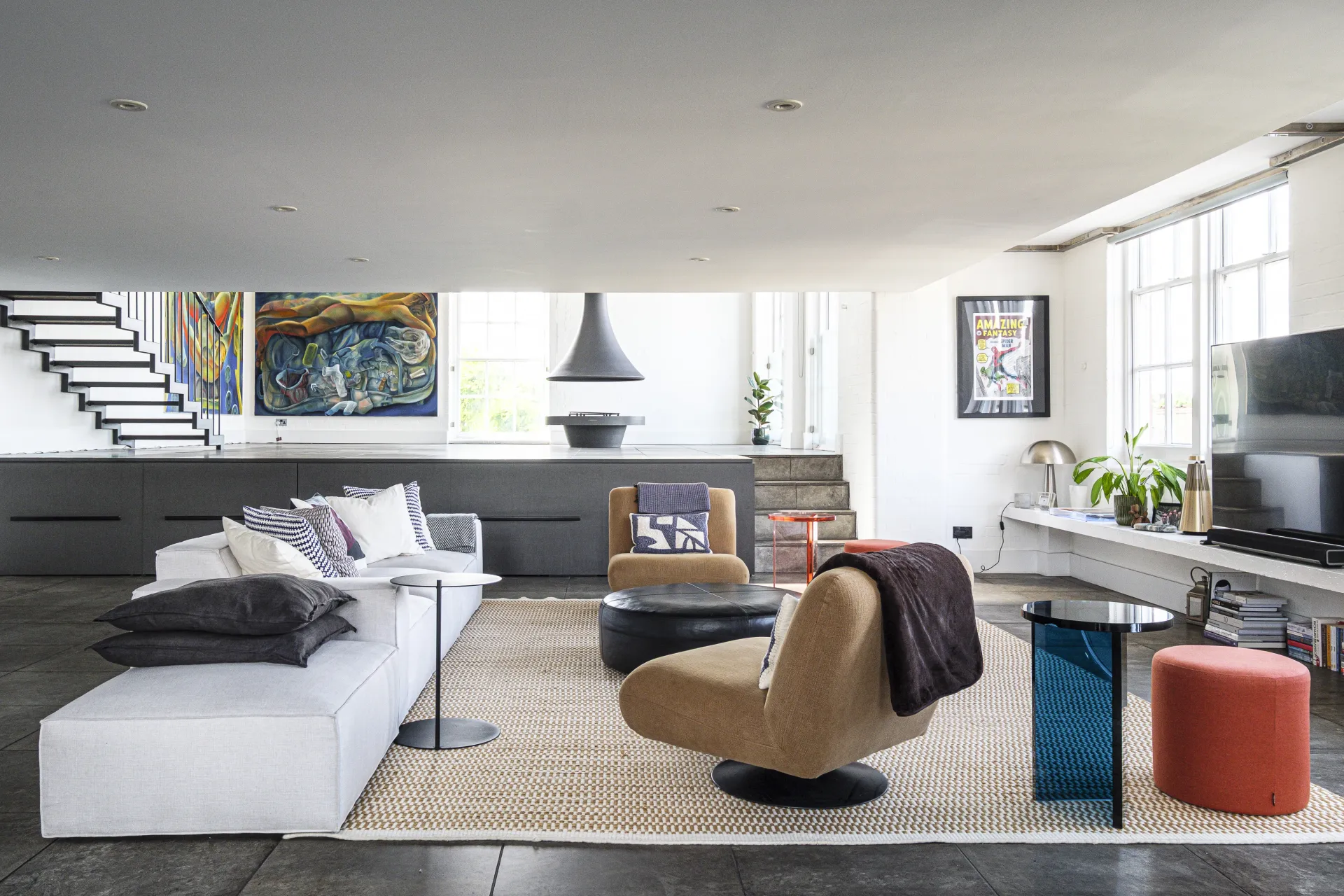 Flat Searles Road in Greater London