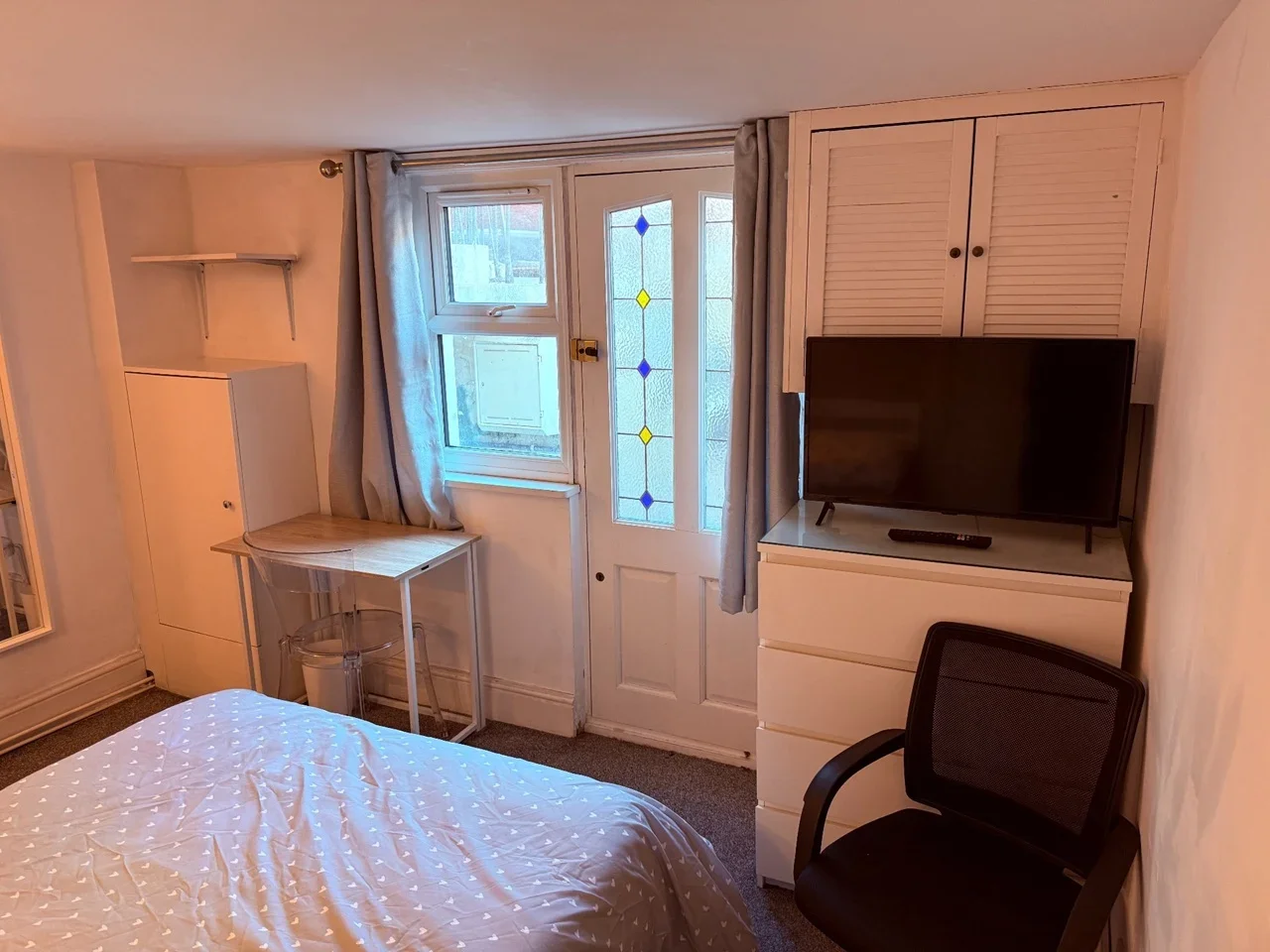 Room King Street in Gillingham