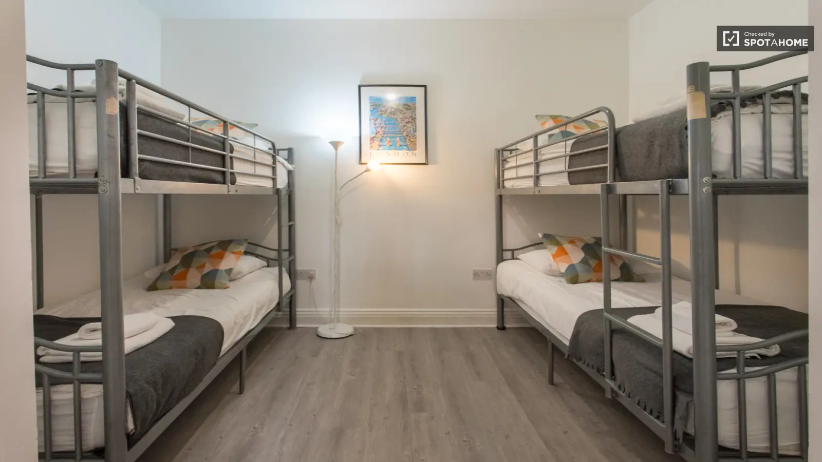 Room Barkston Gardens in Greater London