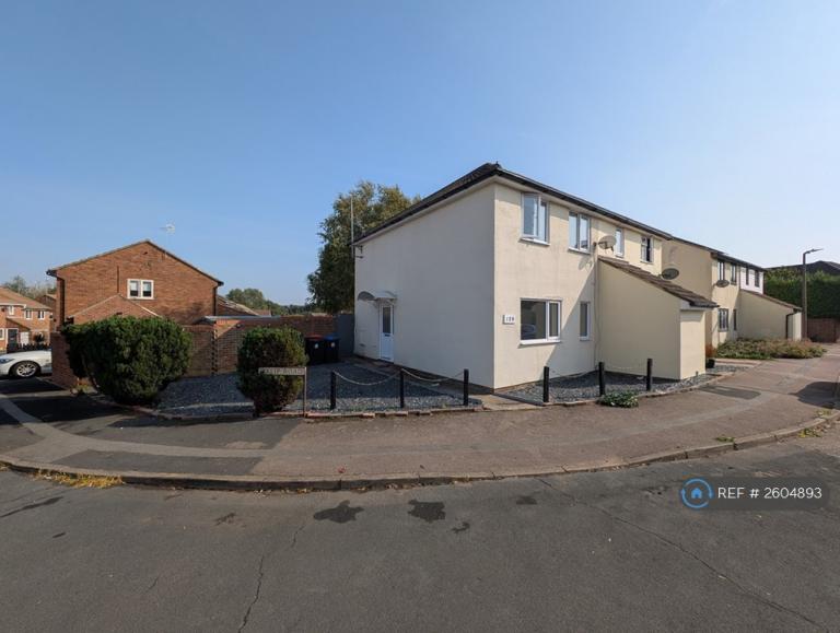 House Honeysuckle Way in Witham