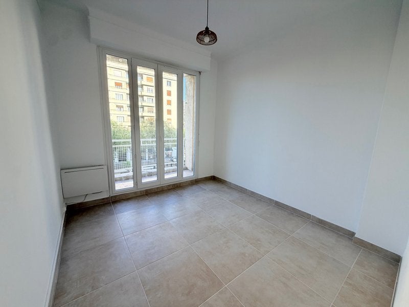 Appartement Boulevard Jeanne d'Arc à Marseille