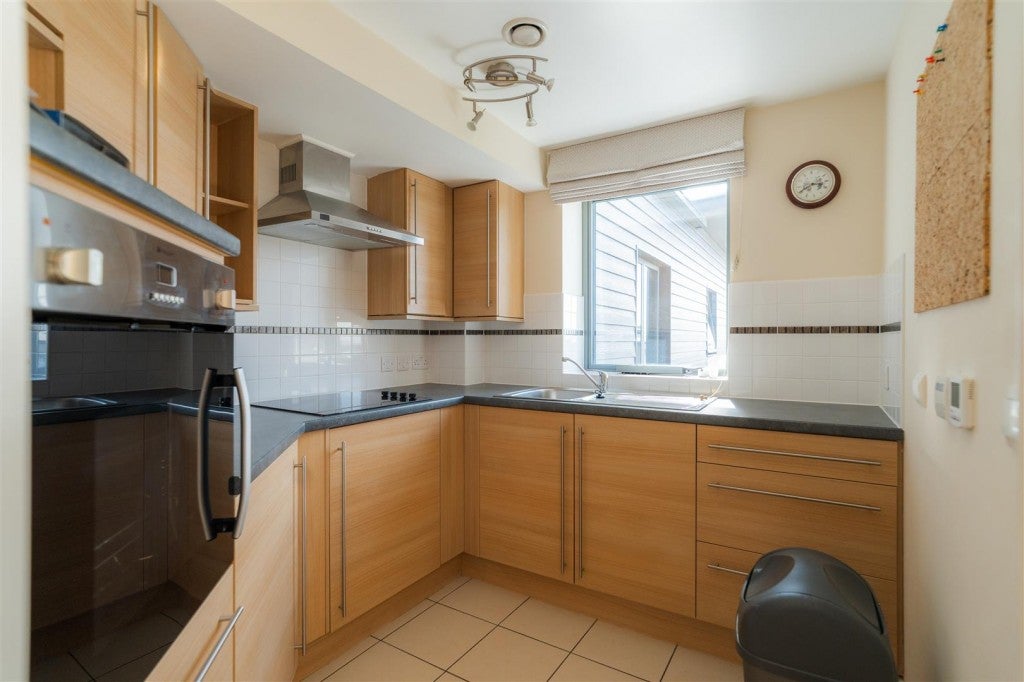 Flat Saint Georges Road in Cheltenham