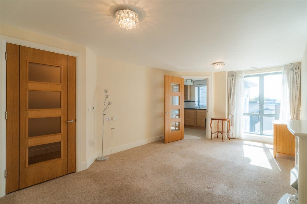 Flat Saint Georges Road in Cheltenham