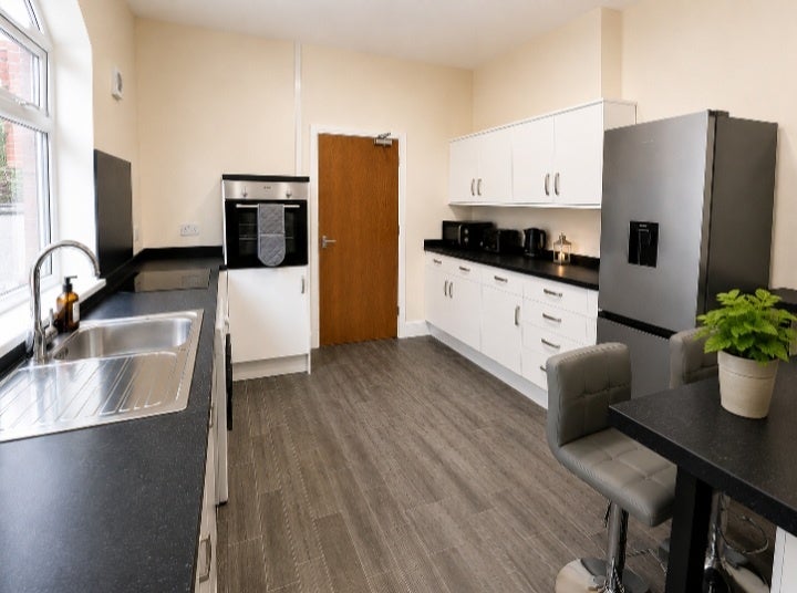 Room Meyrick Road in Stafford