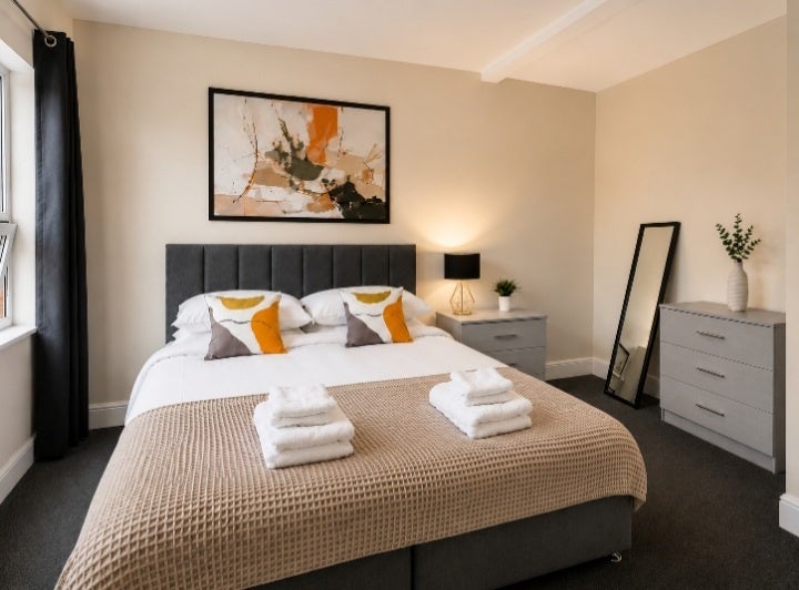 Room Meyrick Road in Stafford