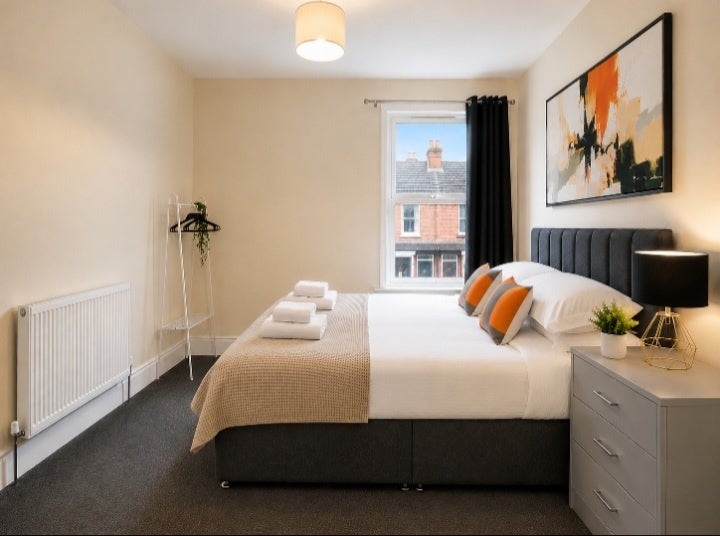 Room Meyrick Road in Stafford