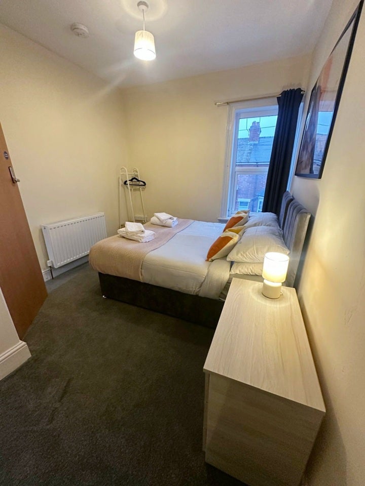 Room Meyrick Road in Stafford