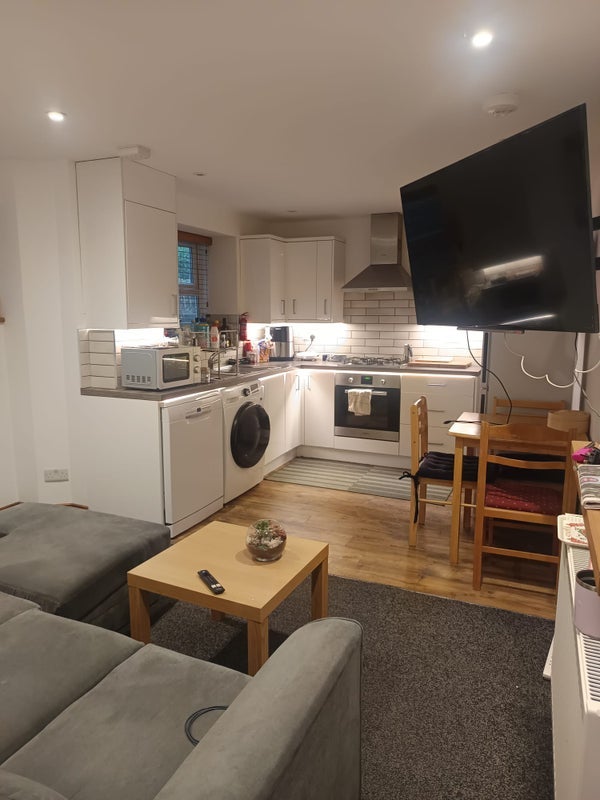 Room Dunster Gardens in Greater London