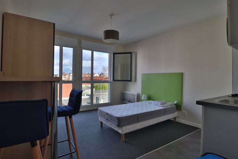 Room Avenue Pierre Brossolette in Troyes