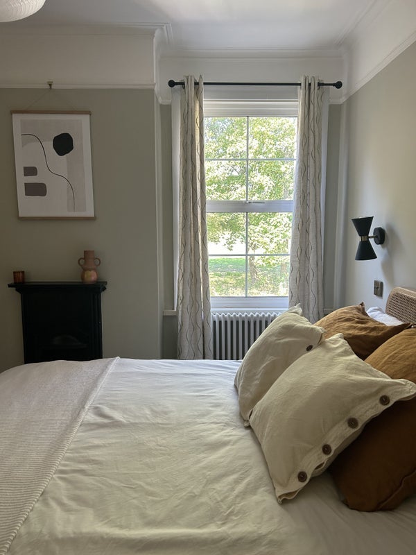 Room Barrowell Green in Greater London